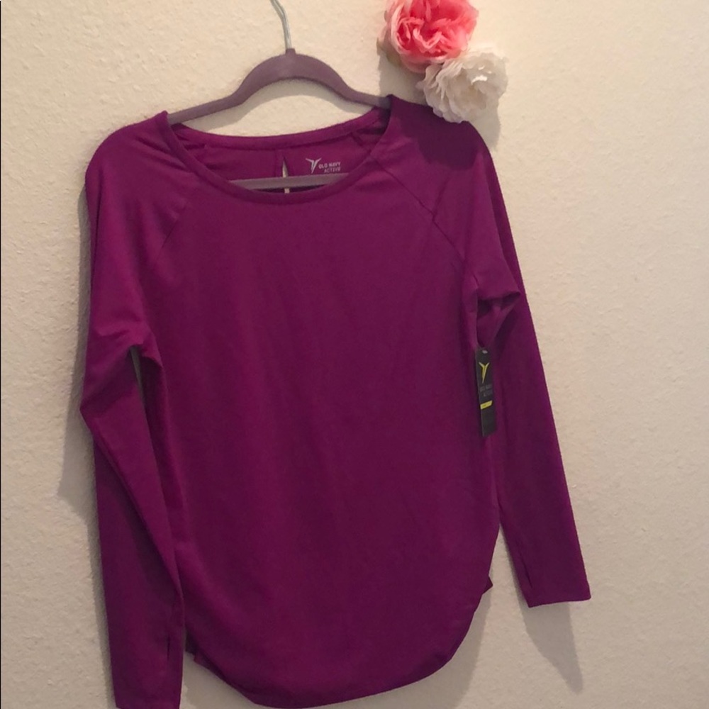 Maternity workout top
